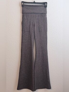 OFFLINE By Aerie The Hugger High Waisted Foldover Flare Legging Size XS Regular